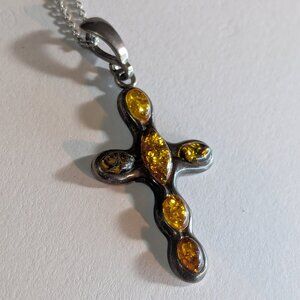 Vintage AMBER Crucifix Sterling Silver Necklace 5.4 gr 925